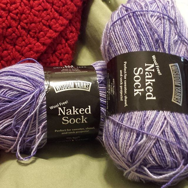 Mmk so time to learn 2at a time cuff down and see if I still feel the same about cuff down socks. #yarn #wisdomyarns #socks