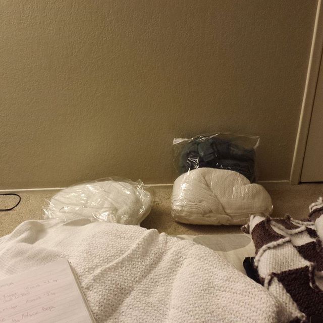 Lol mom!It's only 40 something outside.. I brought my #entrelac throw for knitting on the couch and mom gave me 4 blankets, at least. Haha if snow came and I'm still cold I'll just have to #knitfaster #thanksmom