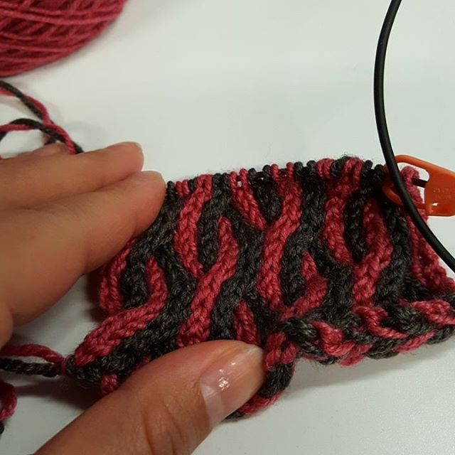 #cabledknitting #knitting #knittersofinstagram