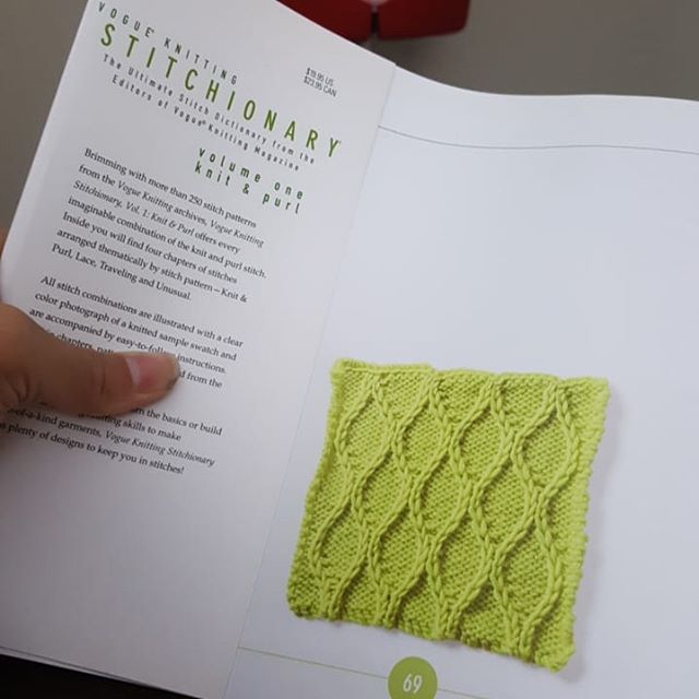 Falling asleep looking up a pattern #knittingproblems