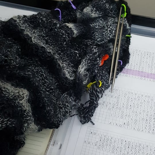 #knitting on the #weirwoodshawl tonight!